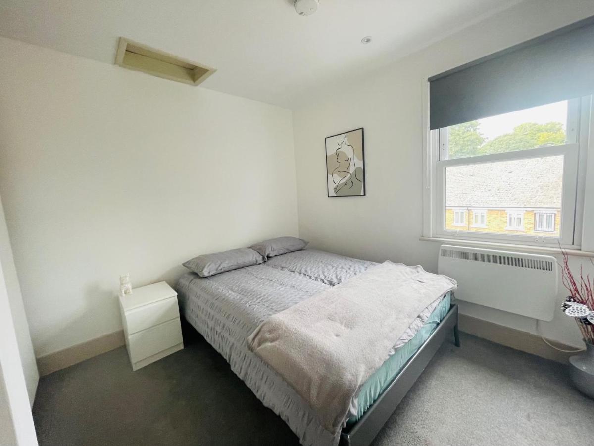 Lovely 1 Bedroom Apartment In London Eksteriør billede